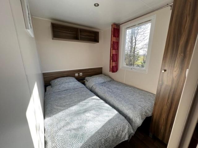 Chalet Kajuit 418 Op 5 Sterren Camping Bergumermeer Hotel Suameer Екстериор снимка
