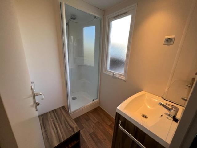 Chalet Kajuit 418 Op 5 Sterren Camping Bergumermeer Hotel Suameer Екстериор снимка